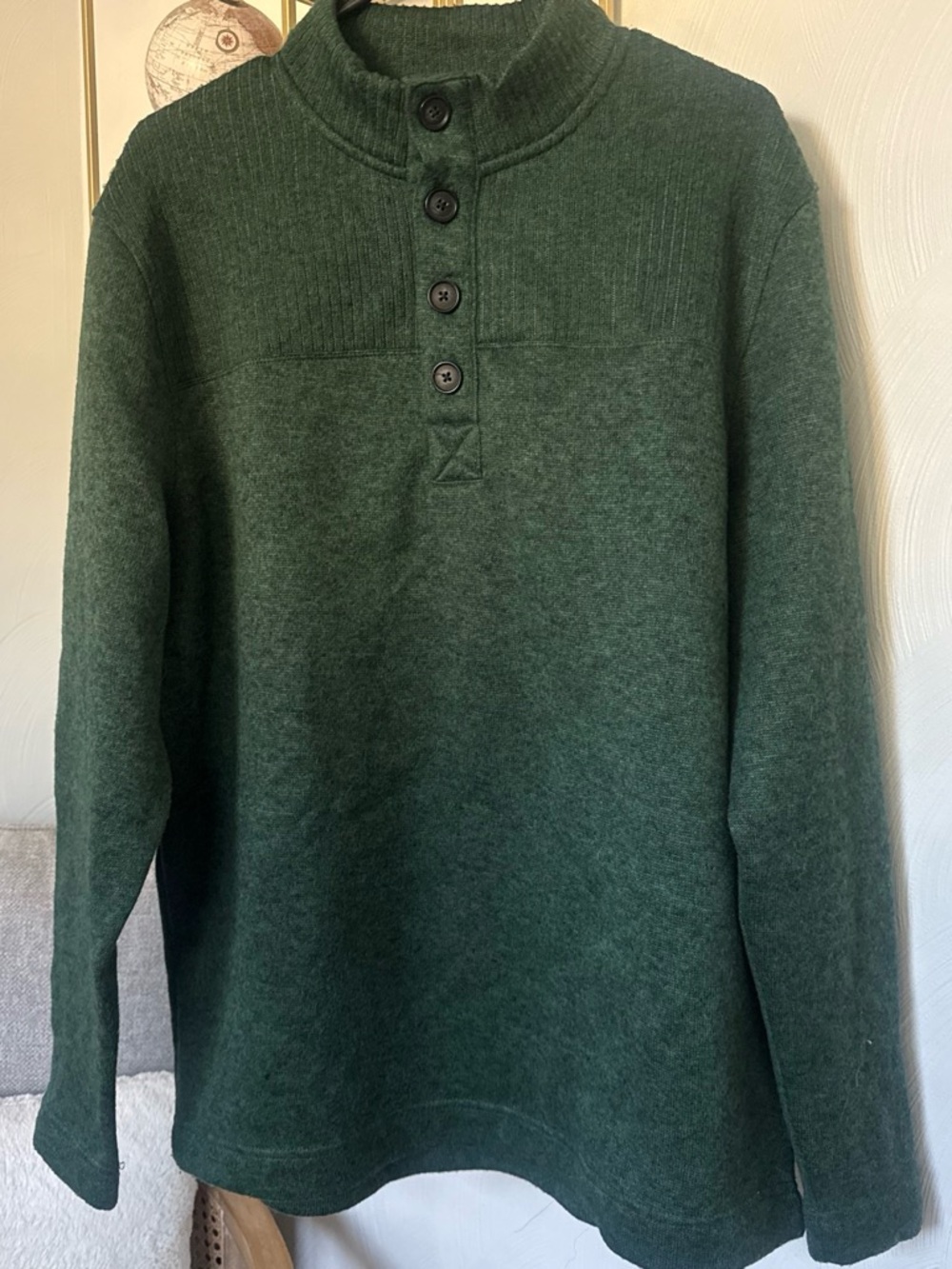Aspen Men's Green Button-Neck Sweater XL